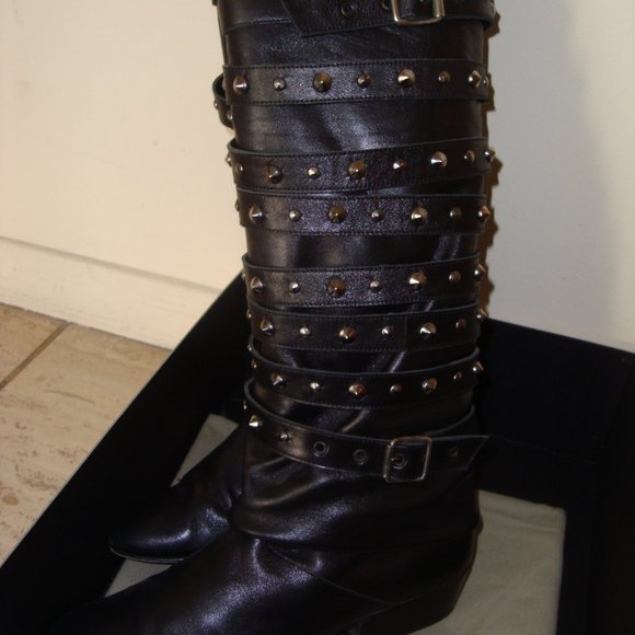 Golden Goose Black Leather And Silver Studded Flat Boots 9 - Picture 5 of 8